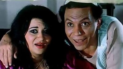 حقيقة وفاة عادل إمام بعد منشور فريدة سيف النصر  