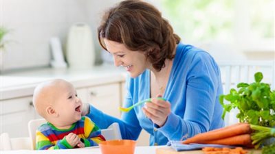 بطريقة بسيطة.. عززي مهارات وثقة طفلك أثناء مرحلة الفطام؟ 