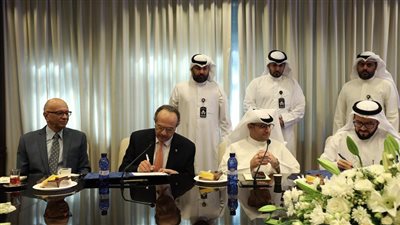 شركة «المقاولون العرب» توقع عقد مشروع  سكنى بالكويت
