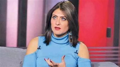 بالصور.. هيدي كرم تثير فضول الجمهور برسالة غامضة