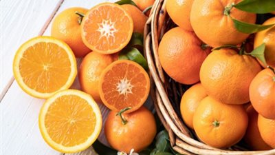 لترطيب الجسم.. 3 فوائد تحصلي عليها بعد تناول البرتقال 