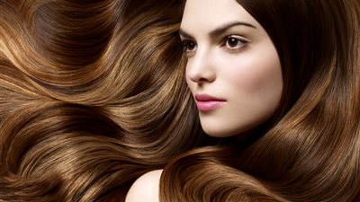 بمكون واحد.. طريقة زيادة طول الشعر بوصفة طبيعية