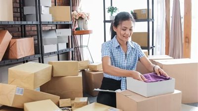 قبل الشتاء.. 7 خطوات بسيطة لحماية الملابس الصيفية من التلف عند التخزين