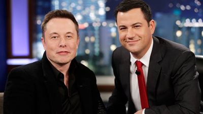 اتهامات متبادلة بين إيلون ماسك ومذيع أمريكي شهير لهذا السبب 