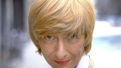 فرانسواز ساغان | كاتبة فرنسية برعت في الكتابة للسينما والمسرح