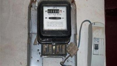 حوالي 4.5 مليون مشترك.. تعرف على الفئات المستهدفة بتغيير عداد الكهرباء