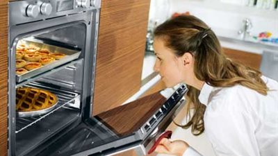 لترشيد الاستهلاك.. 4 خطوات ضرورية للاستخدام الأمثل للفرن الكهربائي