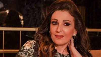 إهانة وعنف جسدي.. الفنانة وفاء موصللي تتعرض لحادث مرعب في مطار رفيق الحريري  