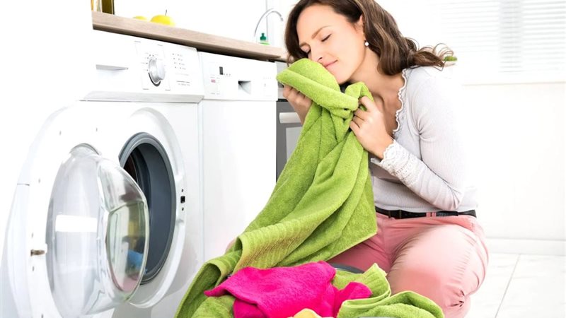 رائحة الملابس الكريهة