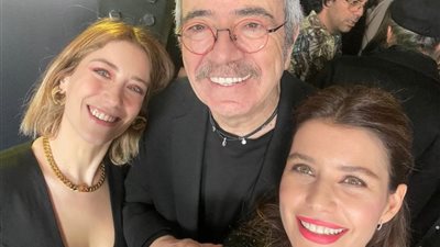 بعد 16 عام.. اجتماع أبطال العشق الممنوع يثير الجدل عبر السوشيال 