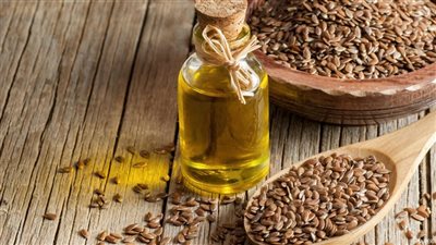 لصحة القلب والأمعاء.. فوائد مدهشة لبذور الكتان والشيا 