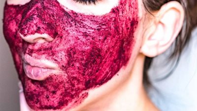 نتيجة رائعة.. طرق مذهلة لاستخدام البنجر في روتين العناية بالبشرة