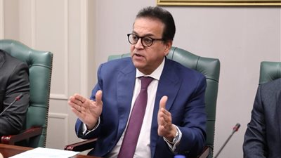  وزير الصحة يناقش التعديلات المقترحة على قانون الأشخاص ذوي الإعاقة لتعزيز حقوقهم 