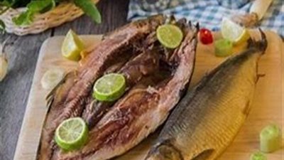 طريقة عمل الرنجة المدخنة بخطوات سهلة في المنزل