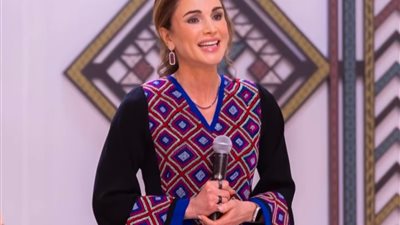 «أحلى نعمة» الملكة رانيا توجه رسالة إلى حفيدتها الأميرة إيمان في ظهورها الأخير 