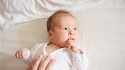 خفايا عالم الرضع.. 6 أسرار عن صحة طفلك