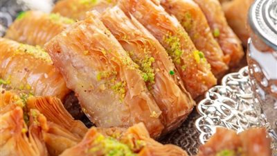 طريقة عمل الجلاش الحلو بدون حشو 