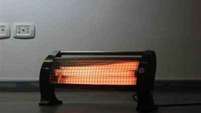 لسلامة أسرتك.. 7 طرق للحماية من مخاطر الدفاية الكهربائية في الشتاء