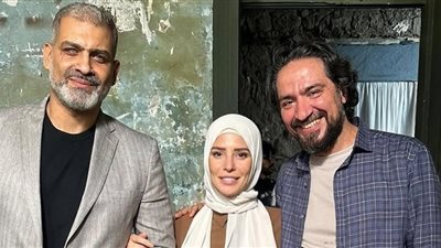 إيمان العاصي تثير الجدل بصور داخل الكنيسة.. والجمهور: إيه ده يا فنانة