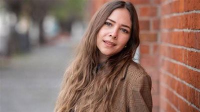 فاطمة البنوي.. مسيرة ريادية بالسينما السعودية من البحر الأحمر إلى أفضل مخرجة Joy awards 