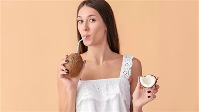 في فصل الشتاء.. 7 فوائد تحصلي عليها عند شرب ماء جوز الهند