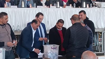 إجراء قرعة علنية لـتخصيص 455 قطعة أرض تم توفيق أوضاعها بمنطقة 