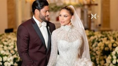 لاعب شهير يثير الجدل بزفافه على ابنة شقيق زوجته السابقة.. والجمهور في صدمة 