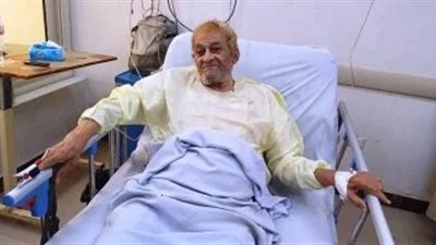 ممنوع عنه الزيارة.. الفنان صالح العويل في العناية المركزة