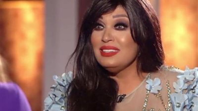 هل تعتزل فيفي عبده التمثيل وما رأيها في أن تكون الزوجة الثانية؟ 