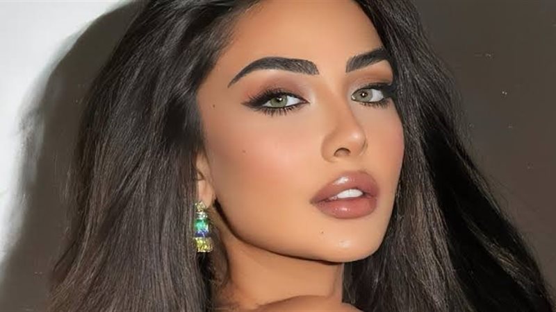 نور الغندور في بهو