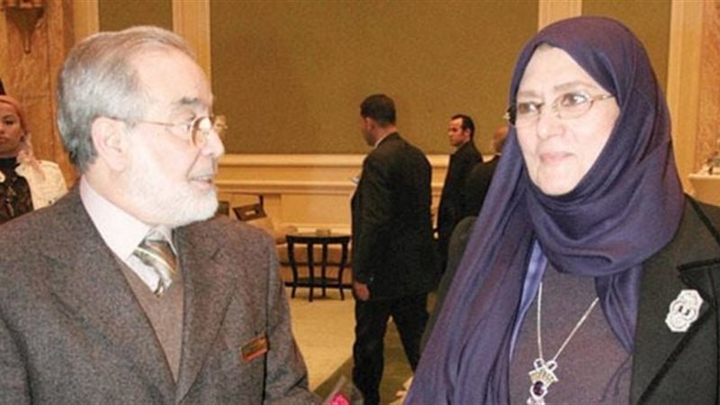 شمس البارودي مع حسن