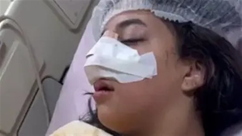 مشاجرة بنات مدرسة