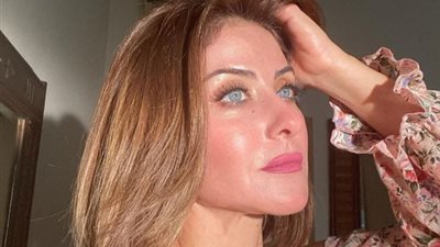 هيدي كرم تكشف مفاجأة عن خضوعها لعمليات التجميل.. وكيف ردت على انتقادات الجمهور لملابسها؟