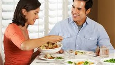 تفسير حلم الأكل مع الزوج في المنام