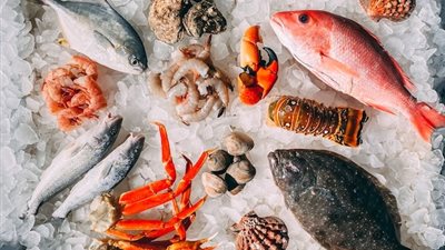 متخليش حد يضحك عليكي.. كيف تفرقي بين السمك الطازج والمجمد؟