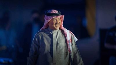 محمد عبده يحسم خبر اعتزاله.. وتركي آل الشيخ يدخل على الخط 