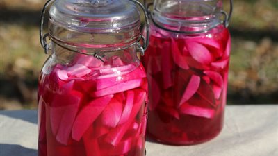 في موسمه.. طريقة عمل مخلل اللفت بخطوات بسيطة