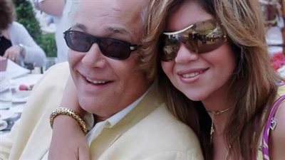 بوسي شلبي تكشف حقيقة طلاقها من الراحل محمود عبد العزيز قبل وفاته 