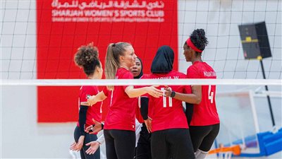 «الشارقة الرياضي للمرأة» يتأهل لنصف نهائي دوري الكرة الطائرة
