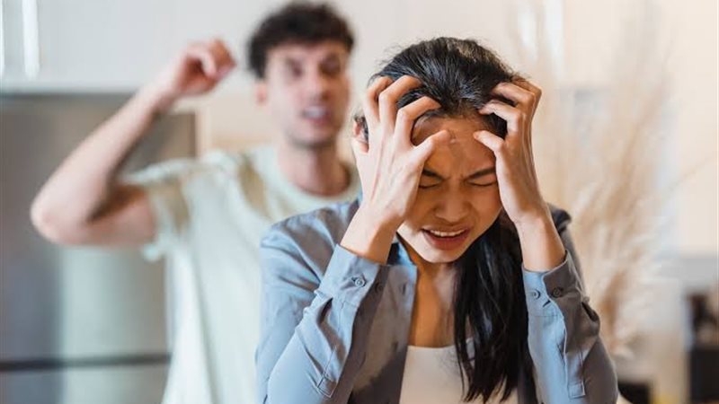 علامات تدل أنك مع
