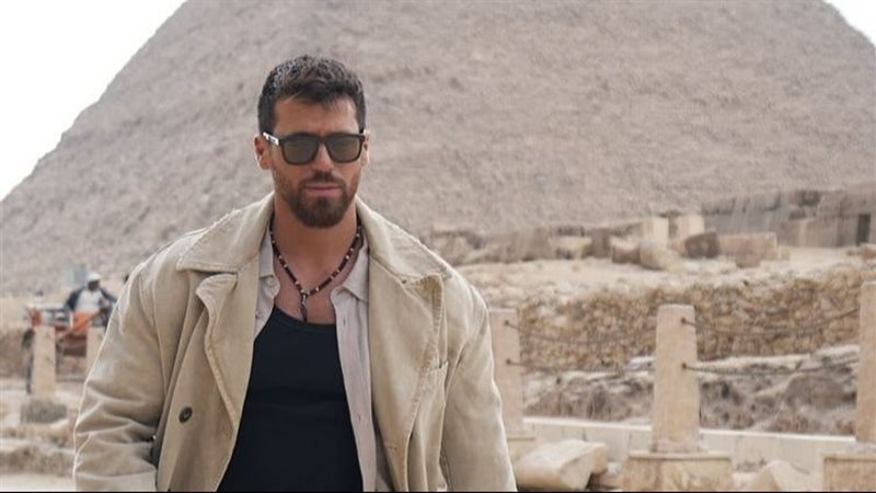 الممثل التركي جان