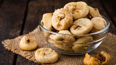 تفسير حلم رؤية التين في المنام وعلاقته بالخير الكثير والنجاح في الحياة