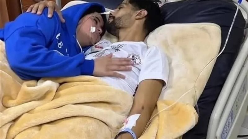 إبراهيم شيكا مع زوجته