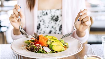 وزارة الصحة| أيهما صحي أكثر.. الطعام المسبك أم المسلوق؟ 