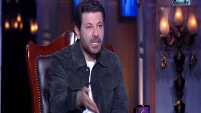 الفنان إياد نصار