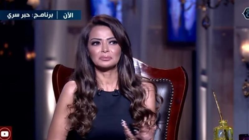 داليا مصطفى في حبر