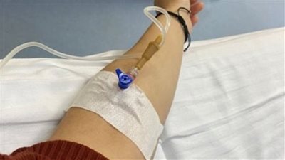 ما حكم تعليق المحاليل والتبرع بالدم أثناء الصيام في نهار شهر رمضان؟ «الإفتاء تُجيب»