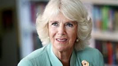 ملكة بريطانيا توجه رسالة إلى فرنسية اغتصبها 72 رجلا بمساعدة زوجها