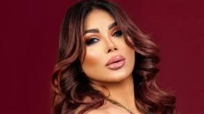 غادة إبراهيم: مش بستخدم فيلر وخدودي مليانة طبيعي 