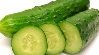 تفسير رؤية الخيار في المنام وعلاقته بالحزن والمتاعب 